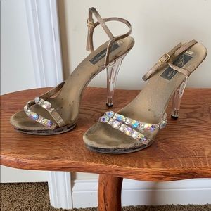 Johnathan Kayne Austria heels